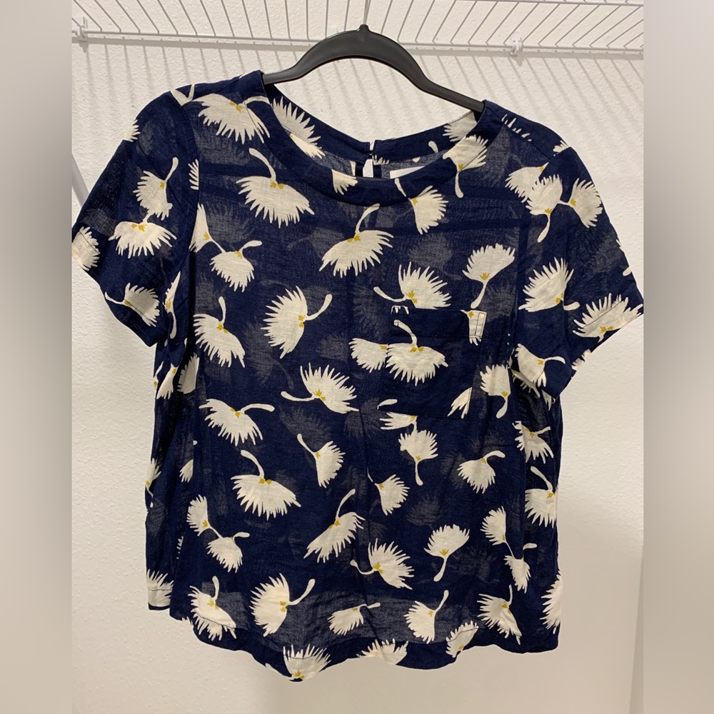 Old Navy Dandelion Top